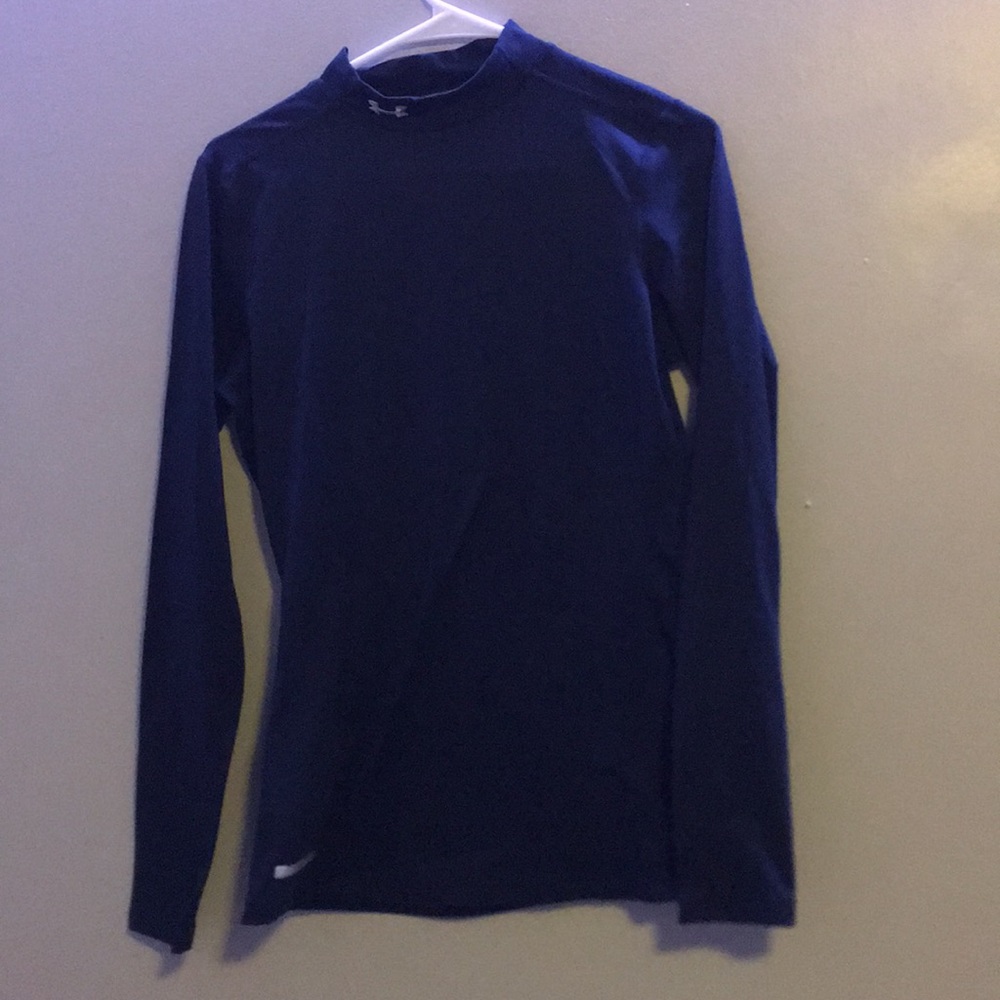 Under Armour Mock turtleneck size M teenager